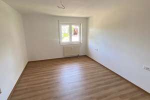 Frei ab 1.11.26  - Bad mit Wanne+Dusche+Fenster / Garage u.v.m. – Am Sportplatz 4, 9244 Lichtenau – Vorschaubild 9