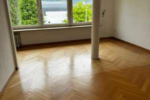 Großzügige Familienwohnung, auch geeignet für WG