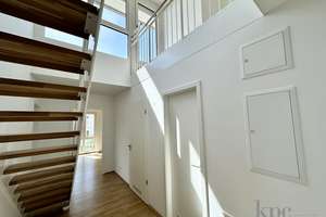 Penthouse-Wohnung über 2 Etagen mit 50m² Dachterrasse! 2 Bäder! Top-EBK! S-Bahn! Wie neu! – Gret-Palucca-Weg 6, 81245 Altaubing, München – Vorschaubild 13