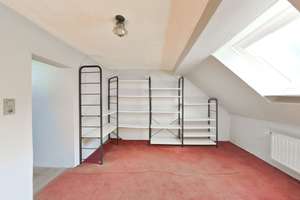 Viel Platz, solide Substanz ... ein Haus voller Möglichkeiten – Die vollständige Adresse der Immobilie erhältst du vom Anbieter., 42117 Elberfeld West, Wuppertal – Vorschaubild 13