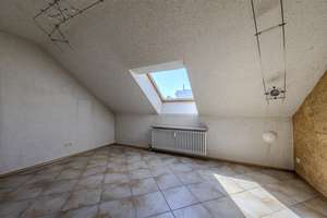 Individuelle, großzügige 5-Zimmer-Dachterrassenwohnung mit Kamin nahe Westpark- mit Potenzial! – Die vollständige Adresse der Immobilie erhältst du vom Anbieter., 80686 Land in Sonne, München – Vorschaubild 10