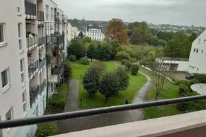 Helle 3-Zimmer-Wohnung (ca. 89 m²) mit großer Südloggia (~9 m²),  Aufzug & Tiefgarage – ruhige Lage  – Bergstraße 49, 9113 Schloßchemnitz, Chemnitz – Vorschaubild 1