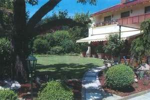 Freistehendes Einfamilienhaus am Eichenhain in Stuttgart-Riedenberg