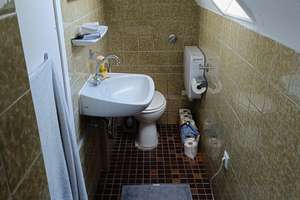 Ab 01.06.2026 oder später: Helle 2-Zimmer-Dachgeschoss-Wohnung im Grünen  – Henri-Dunant-Str. 20, 40474 Lohausen, Düsseldorf – Vorschaubild 10