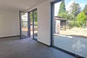 Doppelhaushälfte in Ottersleben-Erstbezug, moderne Ausstattung, 4 Zimmer, Terrasse mit Gartenanteil
