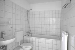 NUR MIT GÜLTIGEM WBS! 2-Zimmer-Dachgeschosswohnung in Leverkusen-Steinbüchel! – Die vollständige Adresse der Immobilie erhältst du vom Anbieter., 51377 Steinbüchel, Leverkusen – Vorschaubild 7