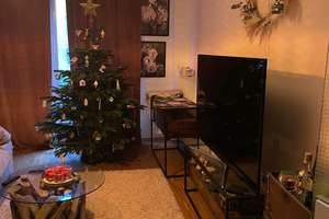 Große, schön geschnittene 2 Zimmer, Wohnküche, Diele, Bad, großer Balkon, bodentiefe Fenster – 40233 Flingern Süd, Düsseldorf – Vorschaubild 2