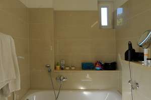 Super geschnittene, helle 4 Zimmer Wohnung mit Balkon! Neuhausen/Nymphenburg! – Nibelungenstraße 55a, 80639 Nymphenburg, München – Vorschaubild 29