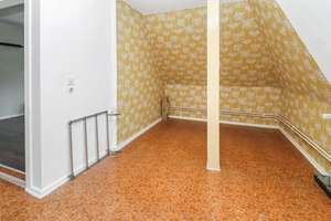 Charmante Villa mit großem Garten, Dachterrasse & Saunahaus – Wohnen mit Charakter in Calbe – Die vollständige Adresse der Immobilie erhältst du vom Anbieter., 39240 Calbe (Saale) – Vorschaubild 11