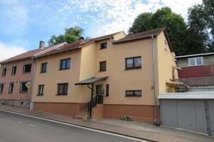 Charmante Doppelhaushälfte mit Einliegerwohnung – Die vollständige Adresse der Immobilie erhältst du vom Anbieter., 99831 Mihla – Vorschaubild 2