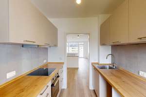 Erstbezug nach Top-Sanierung! 3 Zi. Wohnung mit EBK, Balkon & TG-Stellplatz in Bogenhausen-Denning – Warthestraße 14, 81927 Englschalking, München – Vorschaubild 8