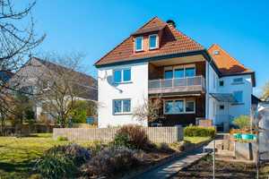 *** Reserviert *** Großzügiges Zweifamilienhaus mit Ausbaupotential und großem Garten – Darmstadt-Dieburg (Kreis) – Vorschaubild 1