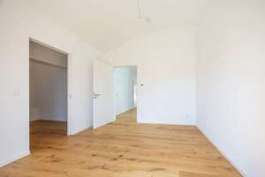 Lichtdurchfluteter Luxus im Dachgeschoss: Großzügiges 3-Zimmer-Penthouse - sofort beziehbar! – Die vollständige Adresse der Immobilie erhältst du vom Anbieter., 81739 Waldperlach, München – Vorschaubild 15