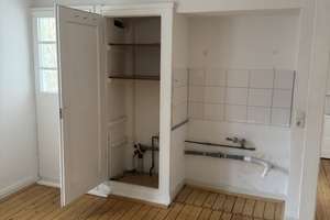 Helle 2-Zimmer-Altbauwohnung mit Loggia, Dielenboden & großer Wohnküche – Hindenburgstraße 53, 42117 Elberfeld West, Wuppertal – Vorschaubild 11