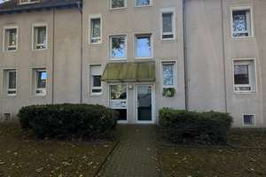 Wohnkomfort mit Aussicht – ideale 3-Zimmer-Wohnung für Paare oder Familien – Batenbrocker Str. 15, 45329 Karnap, Essen – Vorschaubild 1