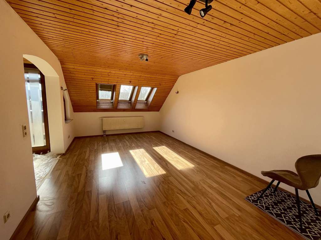 Immobilie in Hechingen - Wohnen über den Dächern von Hechingen mit Burgpanorama! - Bild 1