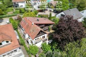Einfamilienhaus mit großem Grundstück in ruhiger Wohnlage von Stuttgart-Möhringen