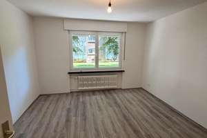 Traumhaft schöne, komplett sanierte, 3 Zimmer Wohnung mit Balkon in Duisburg zu vermieten – Bahnhofstr. 67, 47138 Mittelmeiderich, Duisburg – Vorschaubild 6