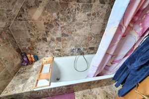 Balkon, Tageslichtbad, Parkett - Helle 3-Zimmer-Maisonette Baujahr 98 mit TG-Stellplatz u. Aufzug! – Bärengasse a.A., 7747 Lobeda-Altstadt, Jena – Vorschaubild 10