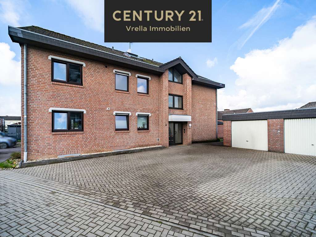 Immobilie in Kevelaer - Hochinteressantes 6-Parteienhaus mit Garagen – Ertrag mit Zukunftsperspektive. - Bild 0