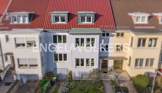 Bild von Reihenmittelhaus in begehrter Lage im Osten Frankfurts