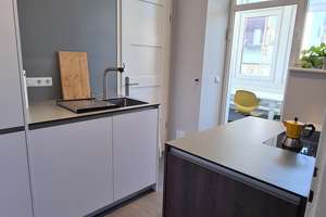 Liebevoll modernisierte 2,5-Zimmer-Altbauwohnung mit Garage in Stuttgart-West – Paulusstrasse 14, 70197 Vogelsang, Stuttgart – Vorschaubild 4