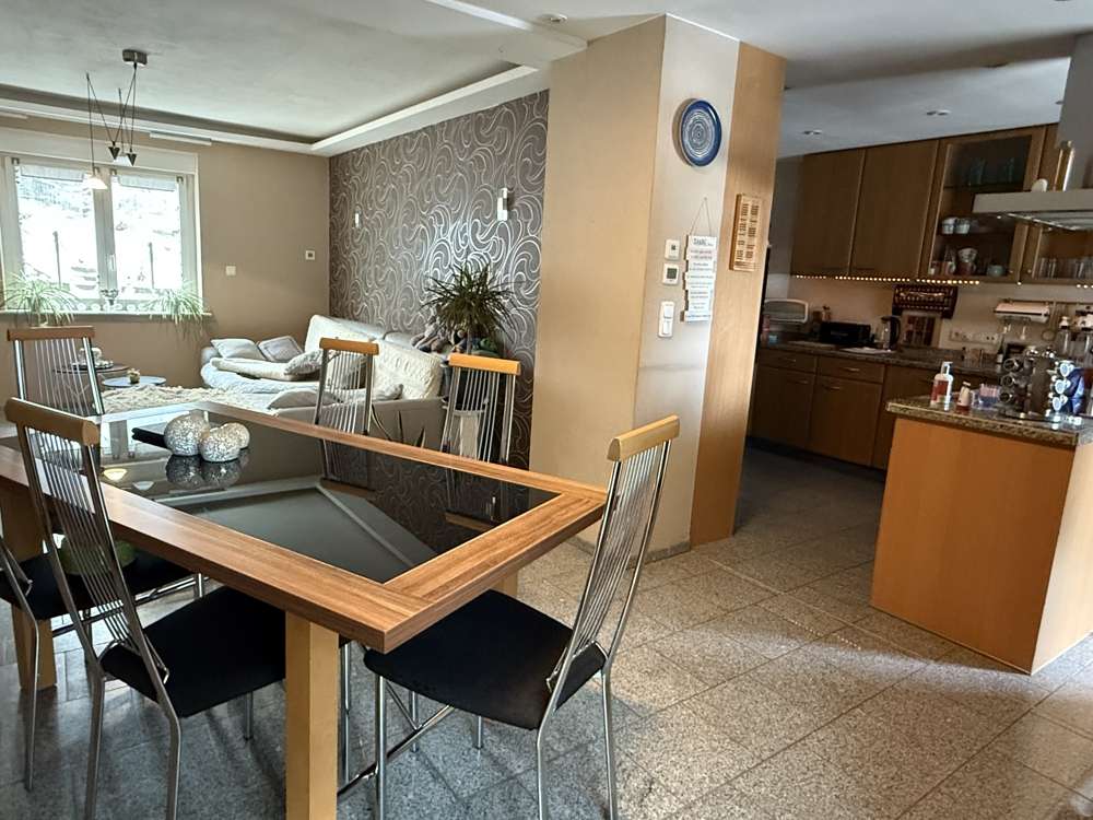 Immobilie in Ratzert - Großzügiges Einfamilienhaus mit Doppelgarage und Garten in Woldert! - Bild 4