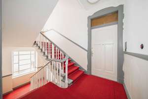 Großzügige 4-Zimmer-Wohnung mit Balkon - vermietete Kapitalanlage im Altbau – Brauhofstraße 16, 10587 Charlottenburg, Berlin – Vorschaubild 1