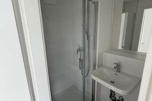 Ankommen. Durchatmen. Wohlfühlen. – Dein Apartment im APPART NUOVO in Augsburg-Kriegshaber – Tunnelstraße 94, 86156 Kriegshaber, Augsburg – Vorschaubild 14