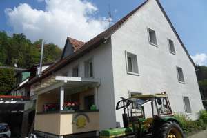 Wohnhaus mit Scheuer aus der Zwangsversteigerung ! – Die vollständige Adresse der Immobilie erhältst du vom Anbieter., 79771 Klettgau – Vorschaubild 1