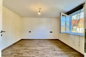 ***Haus mit Charakter sucht neue Ideen – freistehendes Einfamilienhaus mit Potenzial – Die vollständige Adresse der Immobilie erhältst du vom Anbieter., 86456 Gablingen – Vorschaubild 11