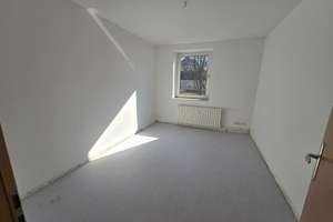 2 Zimmer plus Wohnküche in Düsseldorf Reisholz – Eichelstr. 115, 40599 Reisholz, Düsseldorf – Vorschaubild 4
