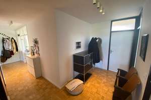 Sonnenverwöhnte modernisierte Wohnung, 2 Balkone, Tiefgarage, Gäste-WC, separate Dusche !  – Ostlandstrasse 49, 50858 Weiden, Köln – Vorschaubild 6