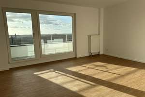 Helle Wohnung mit drei Zimmern in Köln-Ehrenfeld