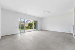 Modernisierte 2,5-Zimmer-Erdgeschosswohnung mit Garten und Terrasse in Leverkusen-Opladen – Die vollständige Adresse der Immobilie erhältst du vom Anbieter., 51379 Opladen, Leverkusen – Vorschaubild 2