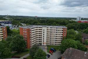 *Schicke und sanierte ETW zur Selbstnutzung in der schönen Landeshauptstadt Kiel !!!*