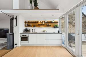 Property thumbnail 6