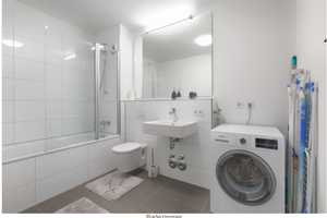 Möbliertes 1-Zimmer-Apartment mit Balkon – Leopoldstraße 204b, 80804 München – Vorschaubild 4