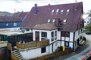 Historische Doppelhaushälfte mit zwei separaten Wohneinheiten in Littfeld – Die vollständige Adresse der Immobilie erhältst du vom Anbieter., 57223 Kreuztal – Vorschaubild 2