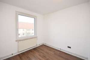 Nahe Theaterwall: 63m² große Wohnung mit Loggia in zentraler Lage! – Die vollständige Adresse der Immobilie erhältst du vom Anbieter., 38100 Innenstadt, Braunschweig – Vorschaubild 4