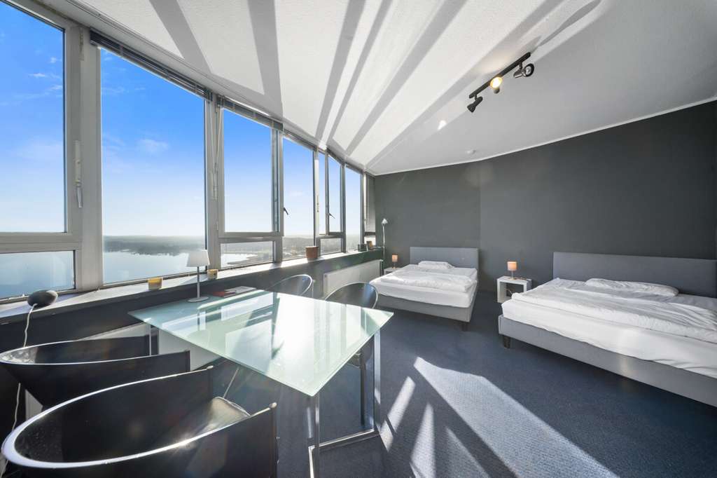 Immobilie in Schleswig - 1,5-Zimmer-Apartment im 27. Stock mit direktem Blick auf den Schleswiger Hafen - Bild 4