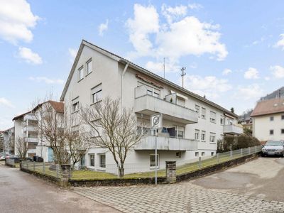 Vollvermietetes Mehrfamilienhaus mit 8 Einheiten–Kapitalanlage mit Aufteilungsoption in Geislingen