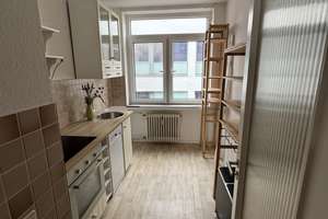 4‑Zimmer‑Wohnung mit Balkon in zentraler Innenstadtlage von Koblenz – Altlöhrtor 38, 56068 Altstadt, Koblenz – Vorschaubild 2