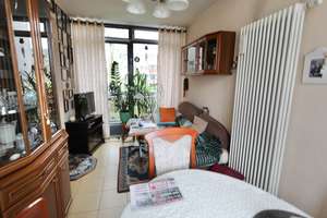 WINTERGARTEN & TG-STELLPLATZ - DIREKT AM HUGENOTTENPLATZ, SUPER INFRASTRUKTUR - ZUR ZEIT VERMIETET – Schweizer Tal 50 ii, 13127 Französisch Buchholz, Berlin – Vorschaubild 3