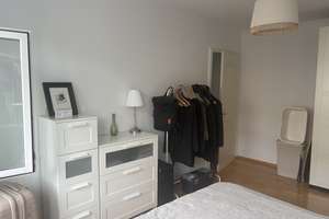 Helle 2-Zimmer-Wohnung voll möbliert, mit Balkon in bester Lage Brunnenstraße – Brunnenstraße 40, 10115 Mitte (Ortsteil), Berlin – Vorschaubild 3