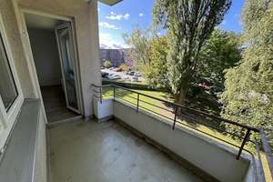 Frisch renovierte 2,5 Zimmer-Wohnung mit Balkon und modernisierten Tageslichtbad mit Wanne – Fregattenstr. 16, 23558 Buntekuh, Lübeck – Vorschaubild 5