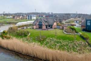Reetdach trifft Moderne: Einzigartiges Wohnen in erster Wasserlinie 
 – Die vollständige Adresse der Immobilie erhältst du vom Anbieter., 24376 Kappeln – Vorschaubild 10