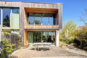 Hochwertiges möbliertes Reihenendhaus mit Garten in Weyarn