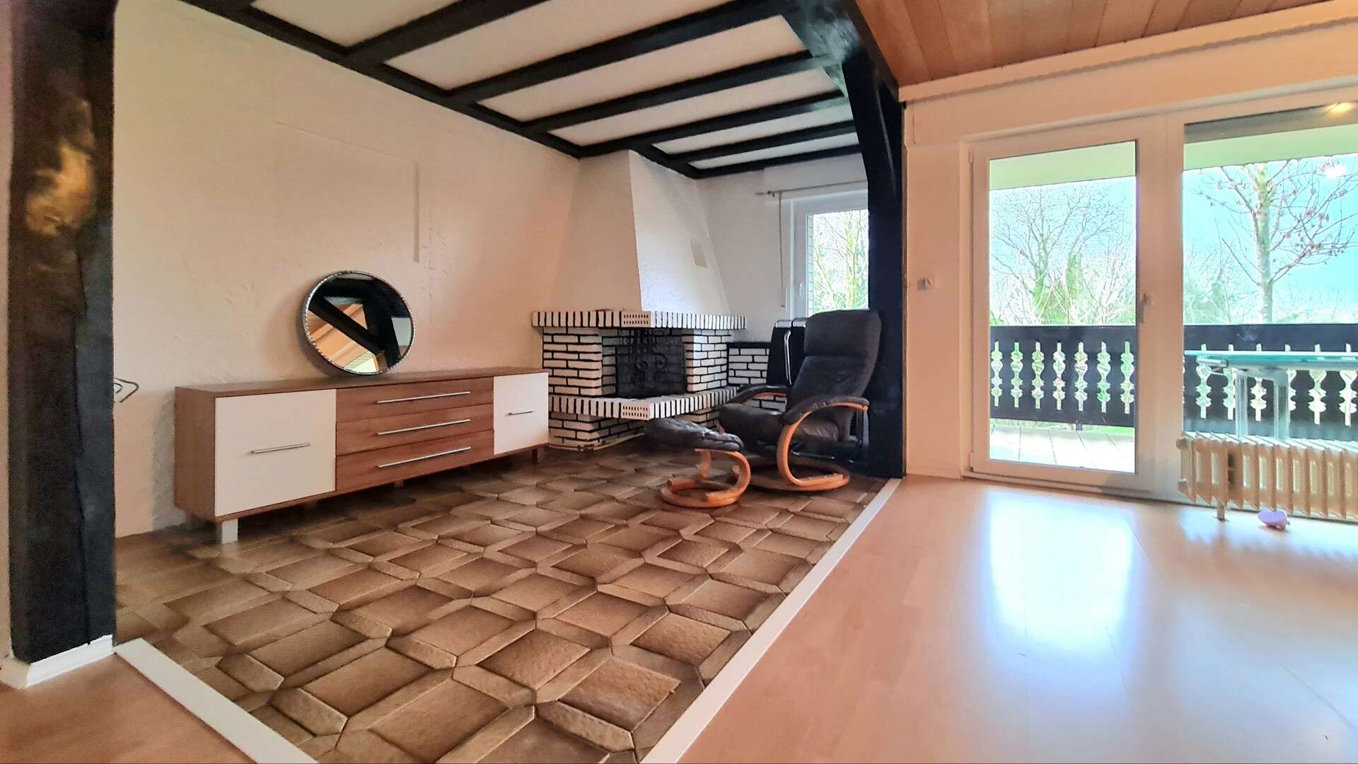 Immobilie in Hennef (Sieg) - Gepflegtes, verklinkertes Zweifamilienhaus mit zwei Garagen und PV-Anlage in Hennef-Blankenberg! - Bild 14