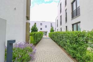 Sonnenverwöhnte 2-Zi-Wohnung mit Balkon, offener Markenküche und Tiefgaragenstellplatz – 44269 Schüren, Dortmund – Vorschaubild 6